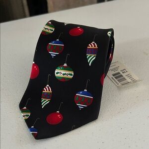 NWT Christmas Ornament Patterned Tie 100% Silk